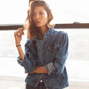 Meet your Posher, Gabi